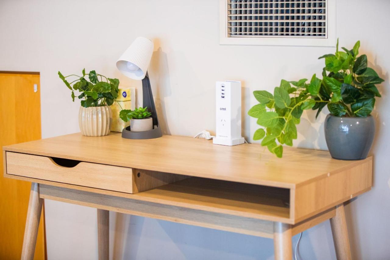 Quiet Private Studio In Strathfield With Kitchenette And Private Bathroom 3Min To Station Sleeps 6 Sídney Exterior foto